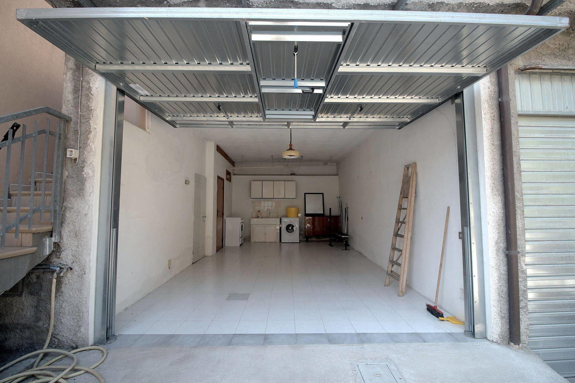 Appartamento Montessori Castelfidardo Exterior photo